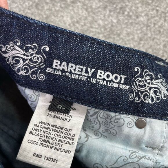 Express Jeans Women’s 26X31 Blue Bootcut Slim Fit Low Rise Dark Denim Stretch - Picture 6 of 13